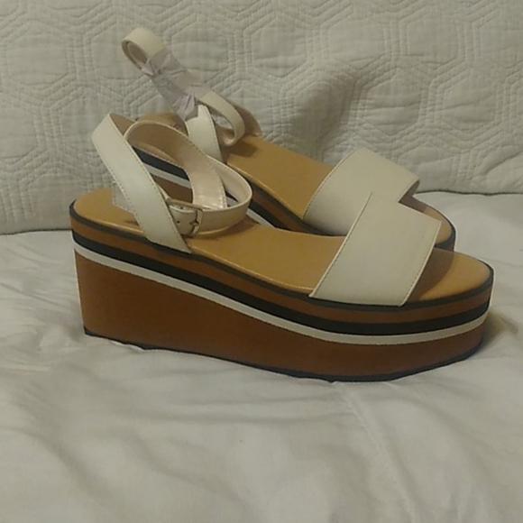 JustFab "Oh Behave" Platform Sandal 7.5 - Picture 7 of 9